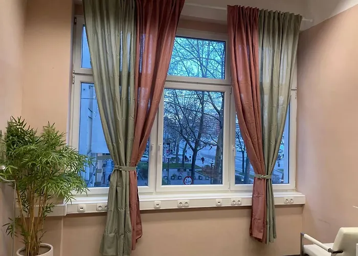 Care Cute City Center Vienna Apartment