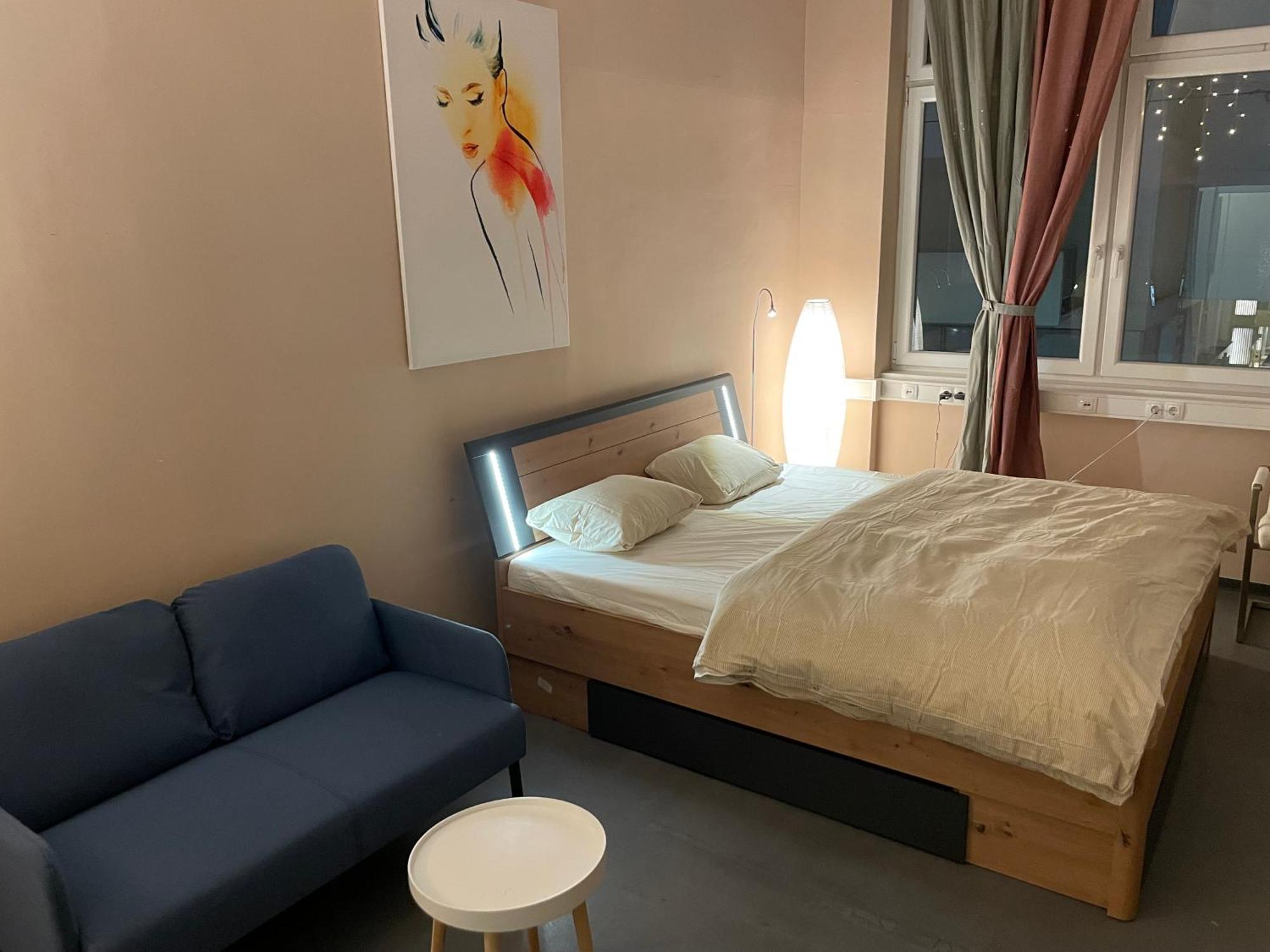 Care Cute City Center Apartment Wien