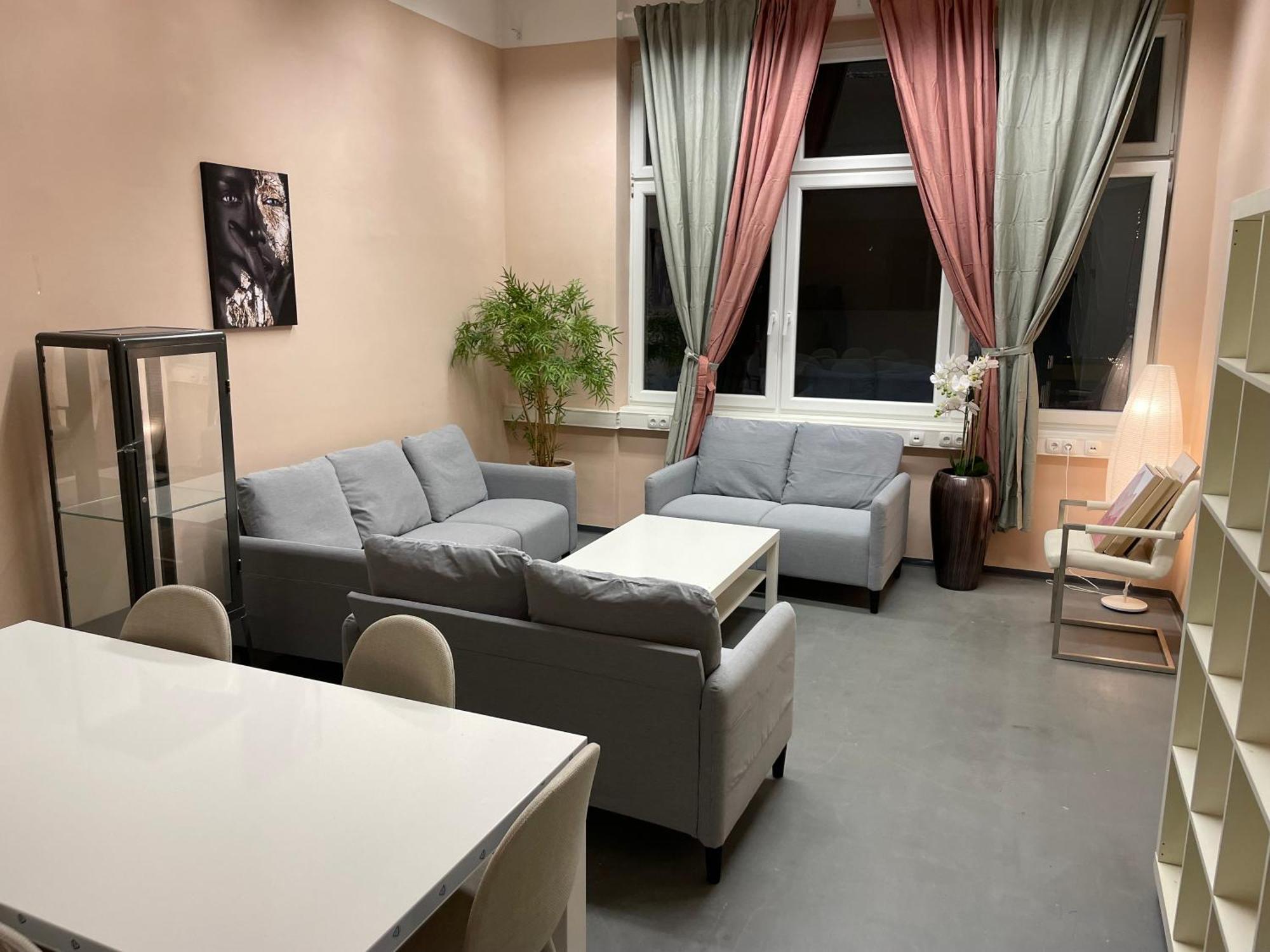 Care Cute City Center Apartment Wien